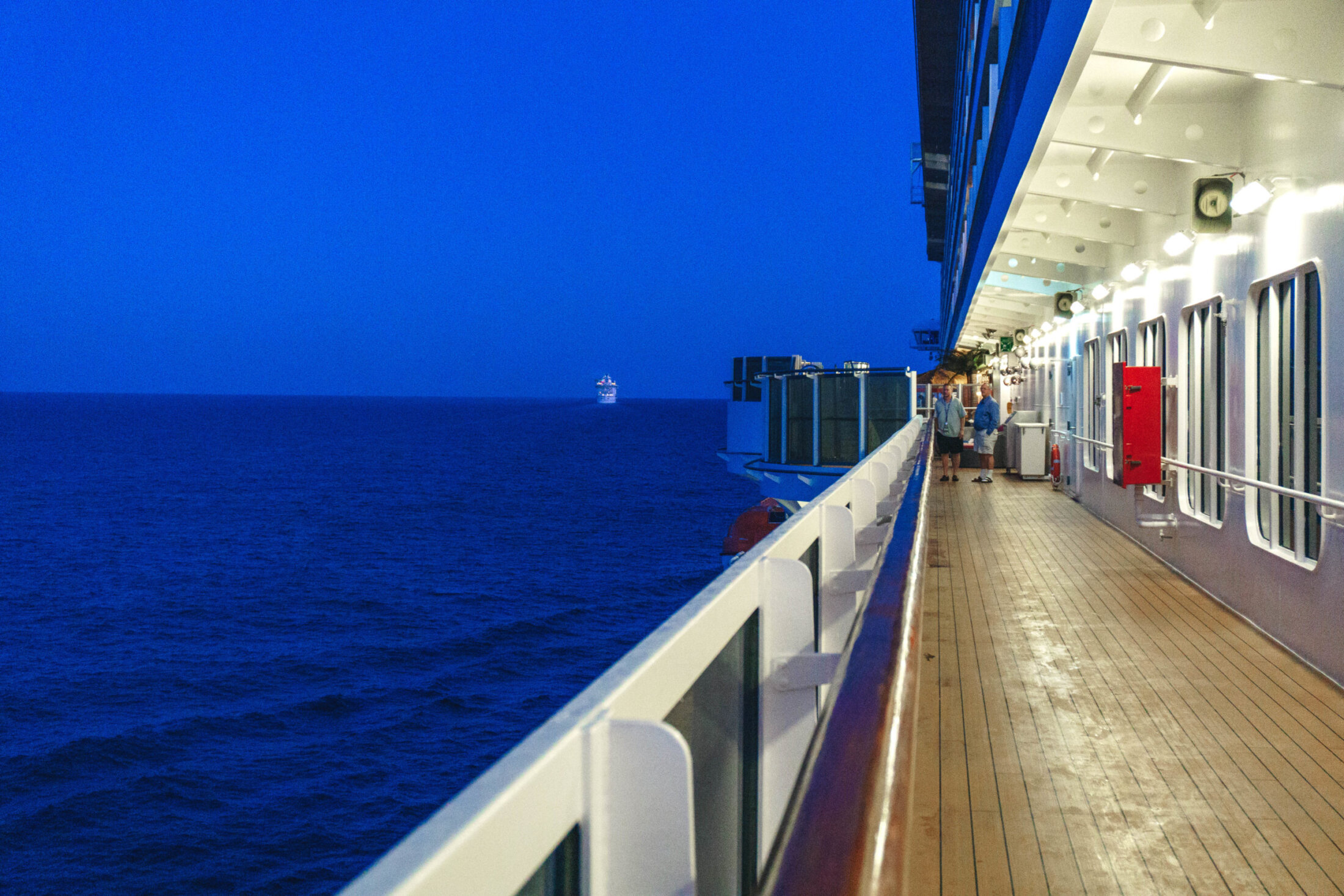 Racing Cruise Ships